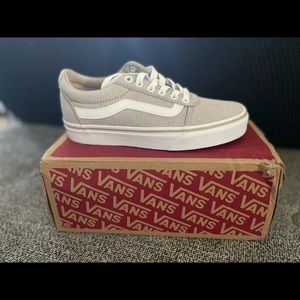 SOLD Women’s Ward Vans Taupe